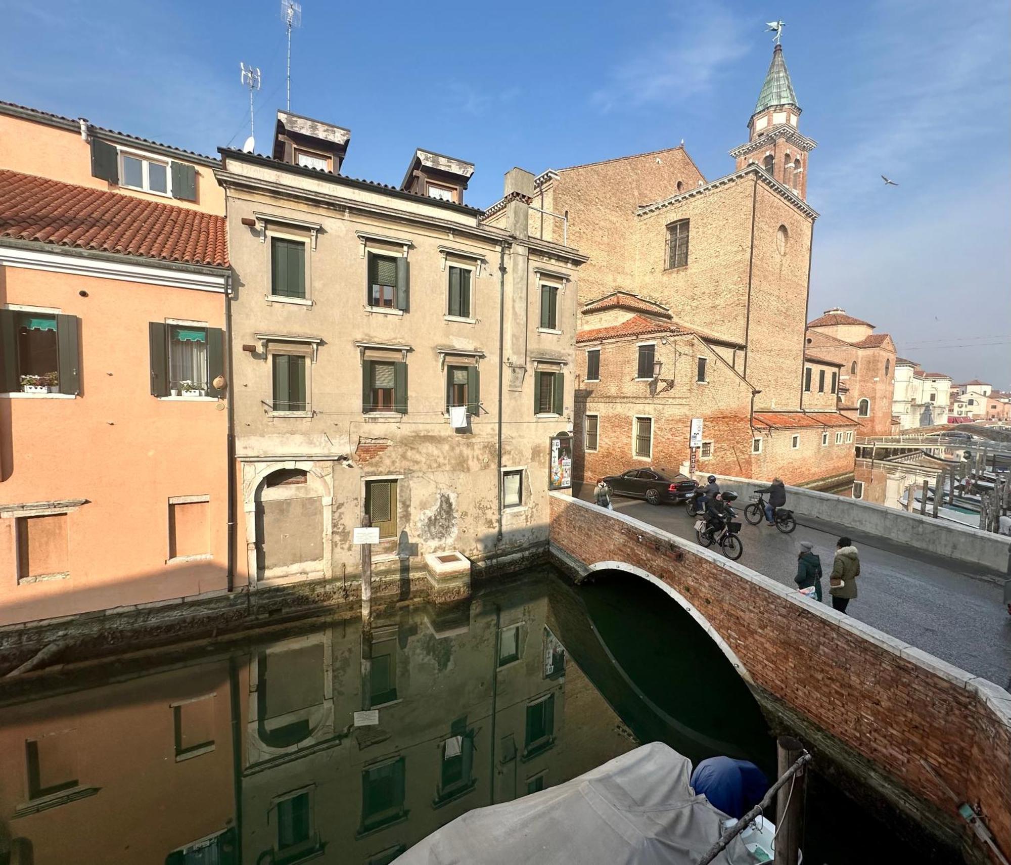 Sora Al Ponte Leilighet Chioggia Eksteriør bilde