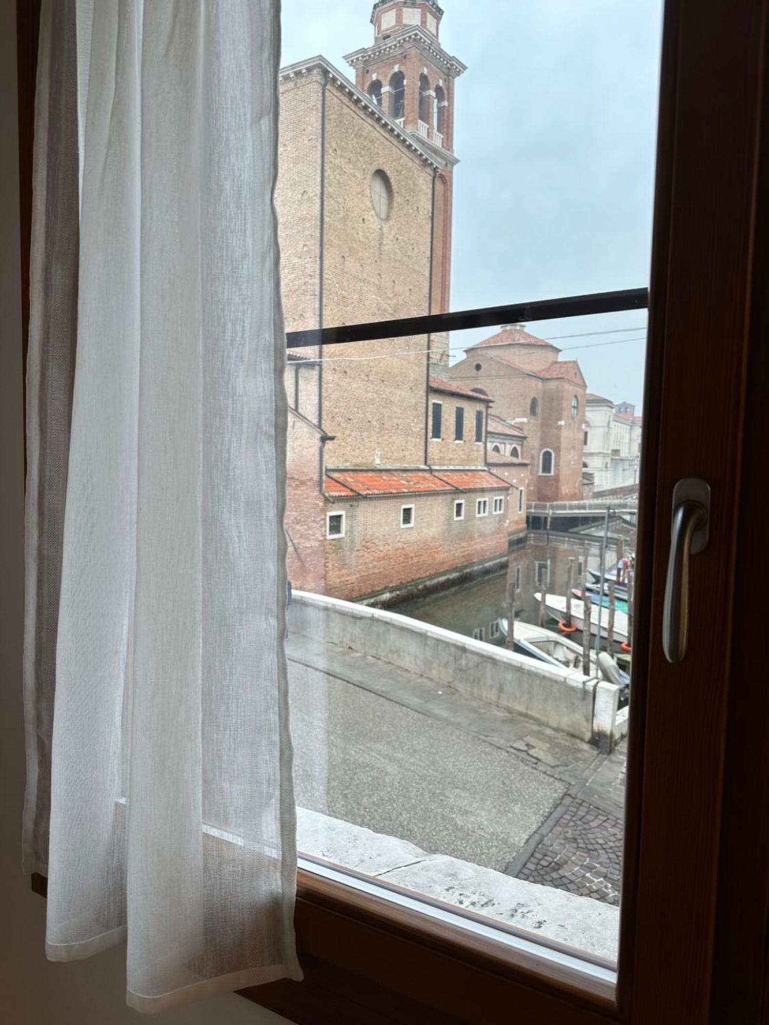 Sora Al Ponte Leilighet Chioggia Eksteriør bilde